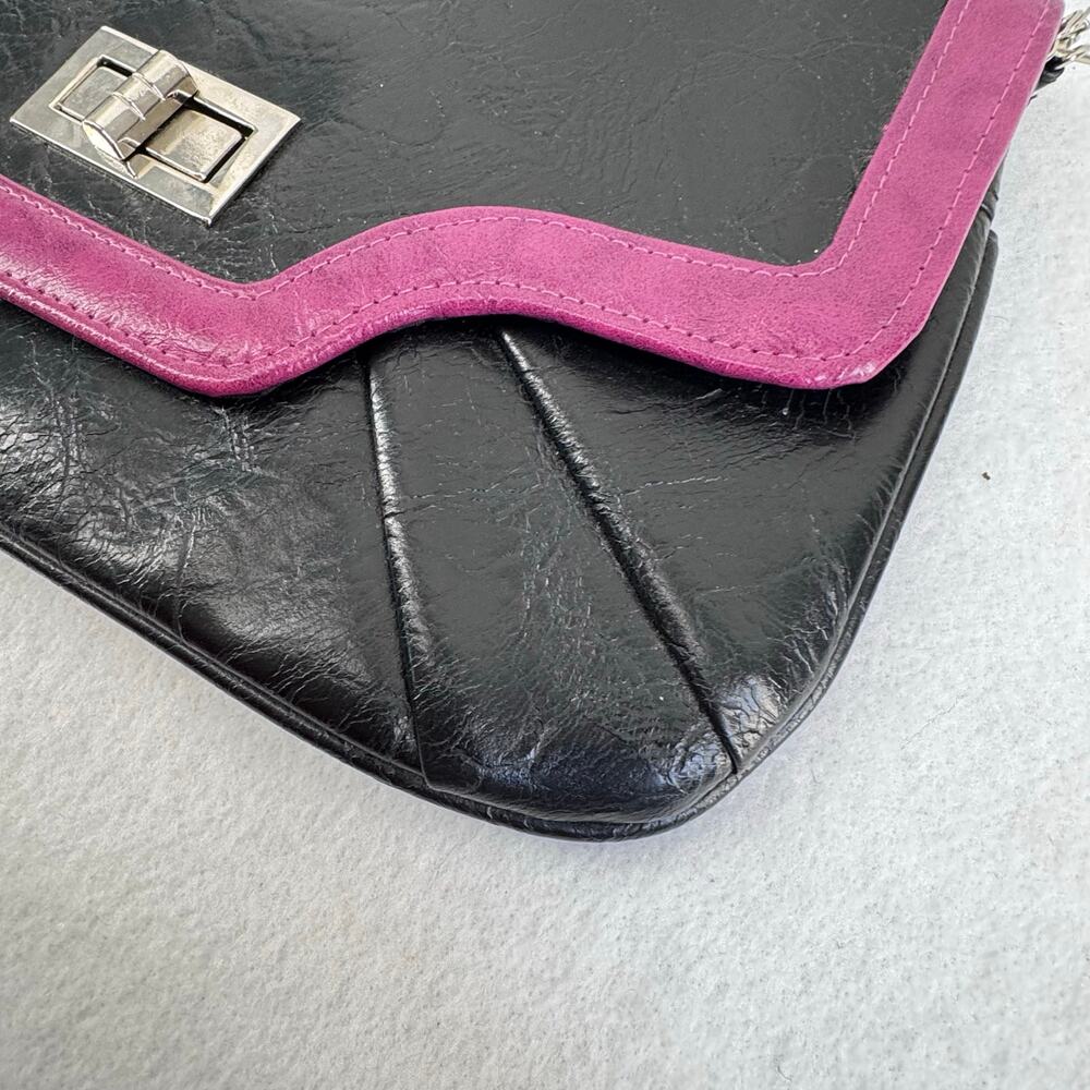 Vintage Black faux Leather Shoulder Bag Pink Trim Y2K Retro Baguette Purse - Picture 7 of 9